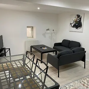 Appartement 2eme Etage 42m2 Hyper Centre / Parking Gratuit, Riom